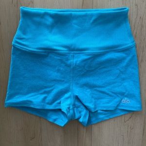 Alo Shorts and Sports Bra Turquoise Set